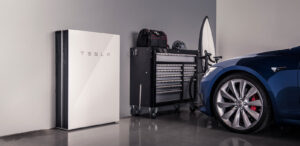 Read more about the article How Long Can a Tesla Powerwall Last: Discover Its Lifespan