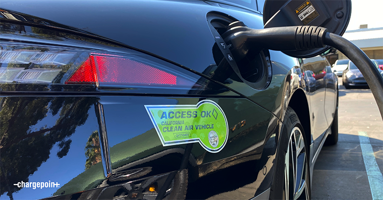 Read more about the article Can Tesla Drive in HOV Lane Arizona: Legal Insights