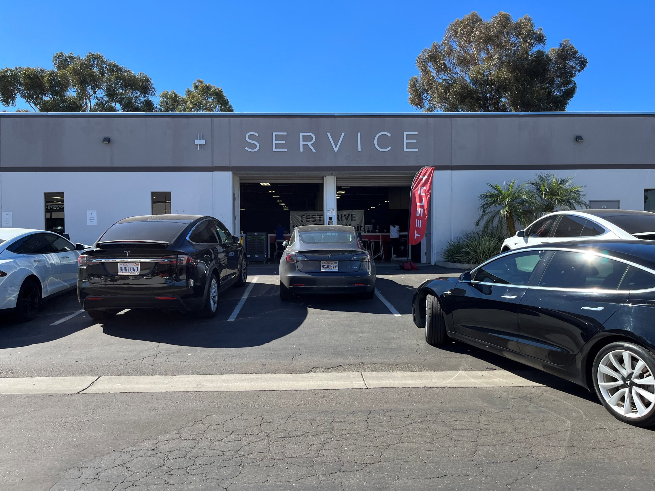 Read more about the article When Will Tesla Service Center Drop New Time Updates?